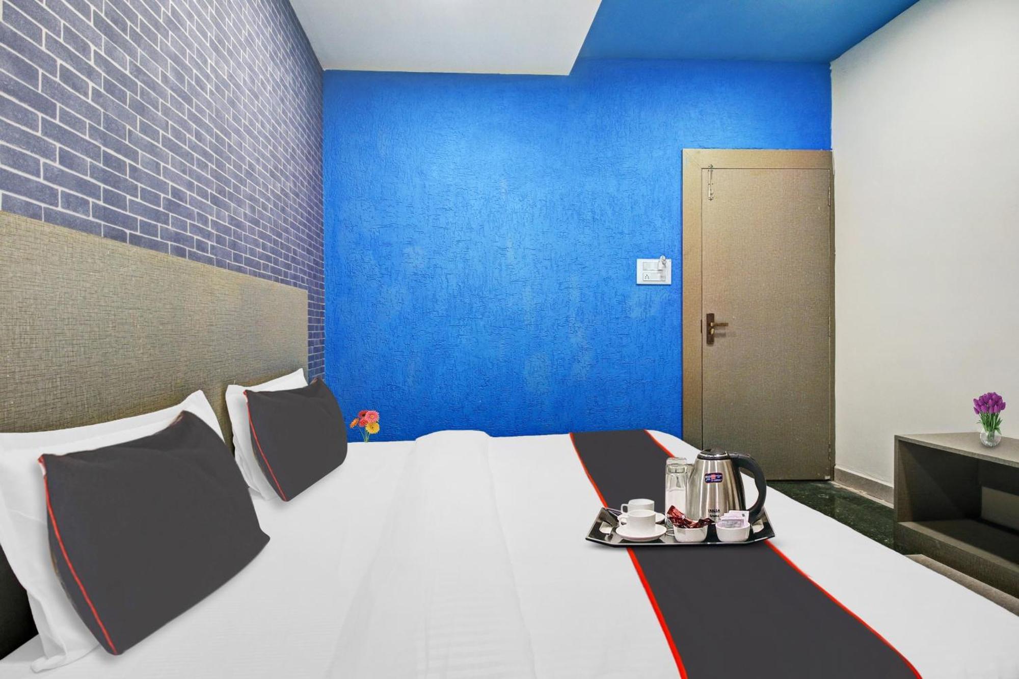 Hotel Super Collection O The Wishtler Bhopal Esterno foto