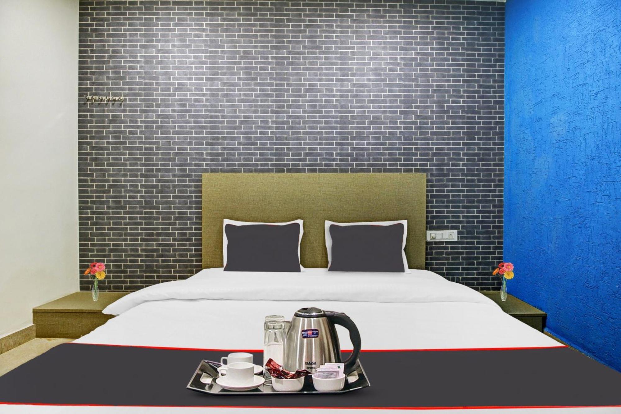 Hotel Super Collection O The Wishtler Bhopal Esterno foto