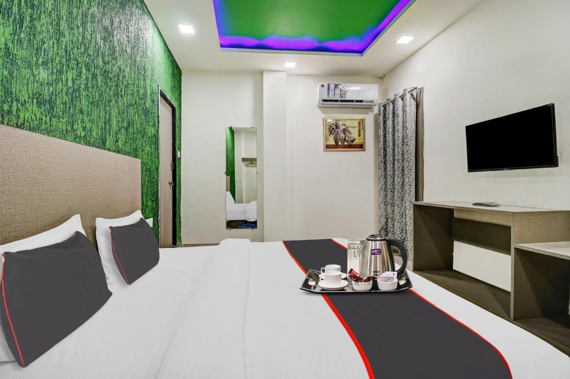 Hotel Super Collection O The Wishtler Bhopal Esterno foto